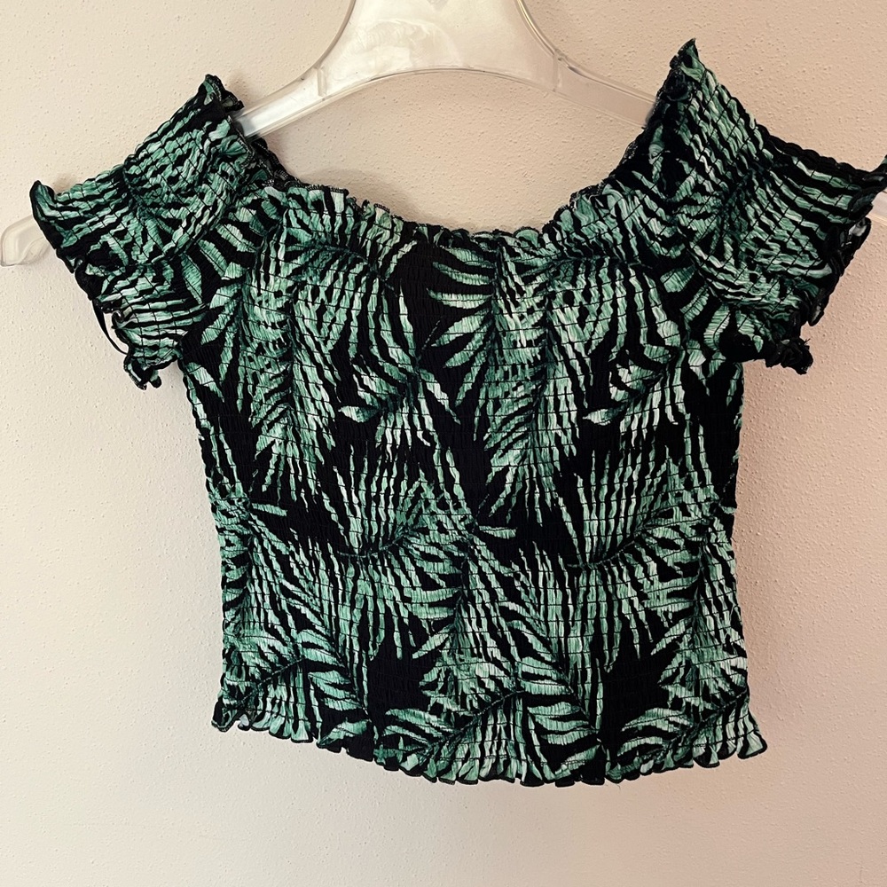 Forever 21 size M off the should cropped top